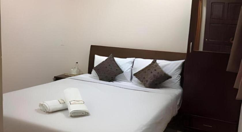 Oyo 90936 Hotel Manjoi Inn Ipoh Dış mekan fotoğraf