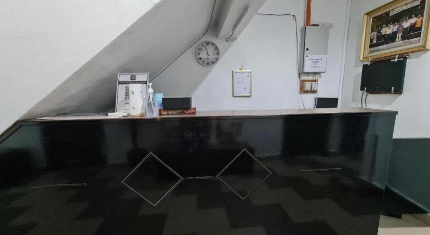 Oyo 90936 Hotel Manjoi Inn Ipoh Dış mekan fotoğraf