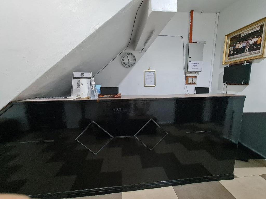 Oyo 90936 Hotel Manjoi Inn Ipoh Dış mekan fotoğraf