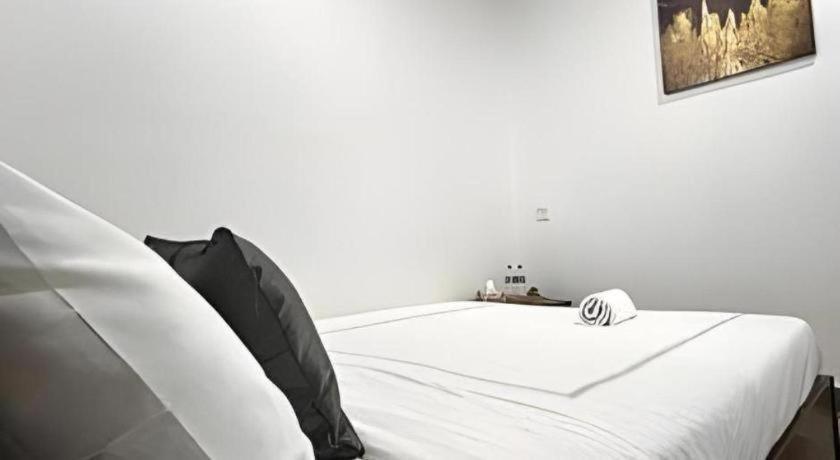 Oyo 90936 Hotel Manjoi Inn Ipoh Dış mekan fotoğraf